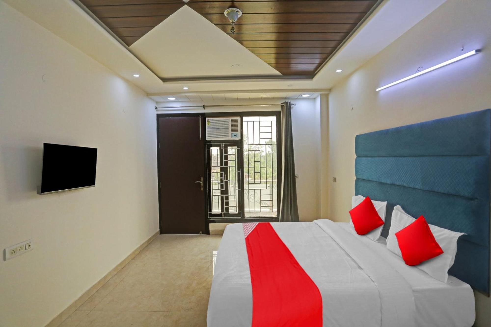 Hotel O Golden Key Inn Punjabi Bagh Nuova Delhi Esterno foto